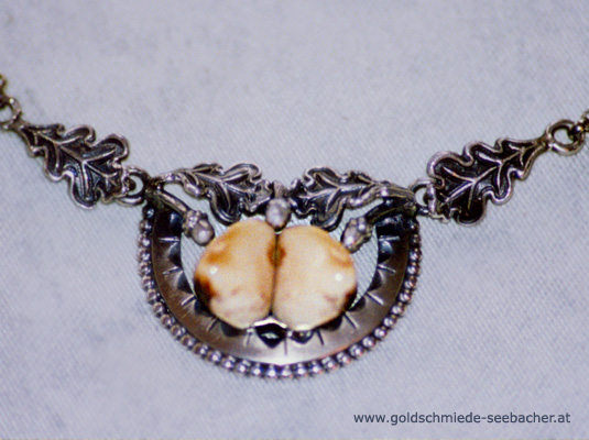 Collier mit Grandln